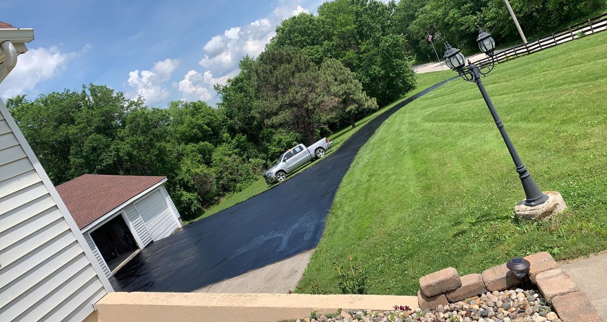 Asphalt Maintenance for S&S Paving and Sealcoating in Denver, NC