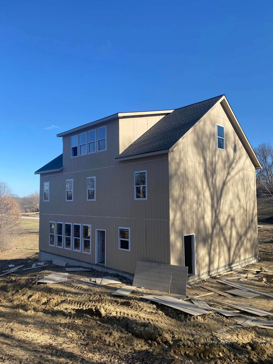 Custom Home Construction for Midwest Framing in Lawrence, KS