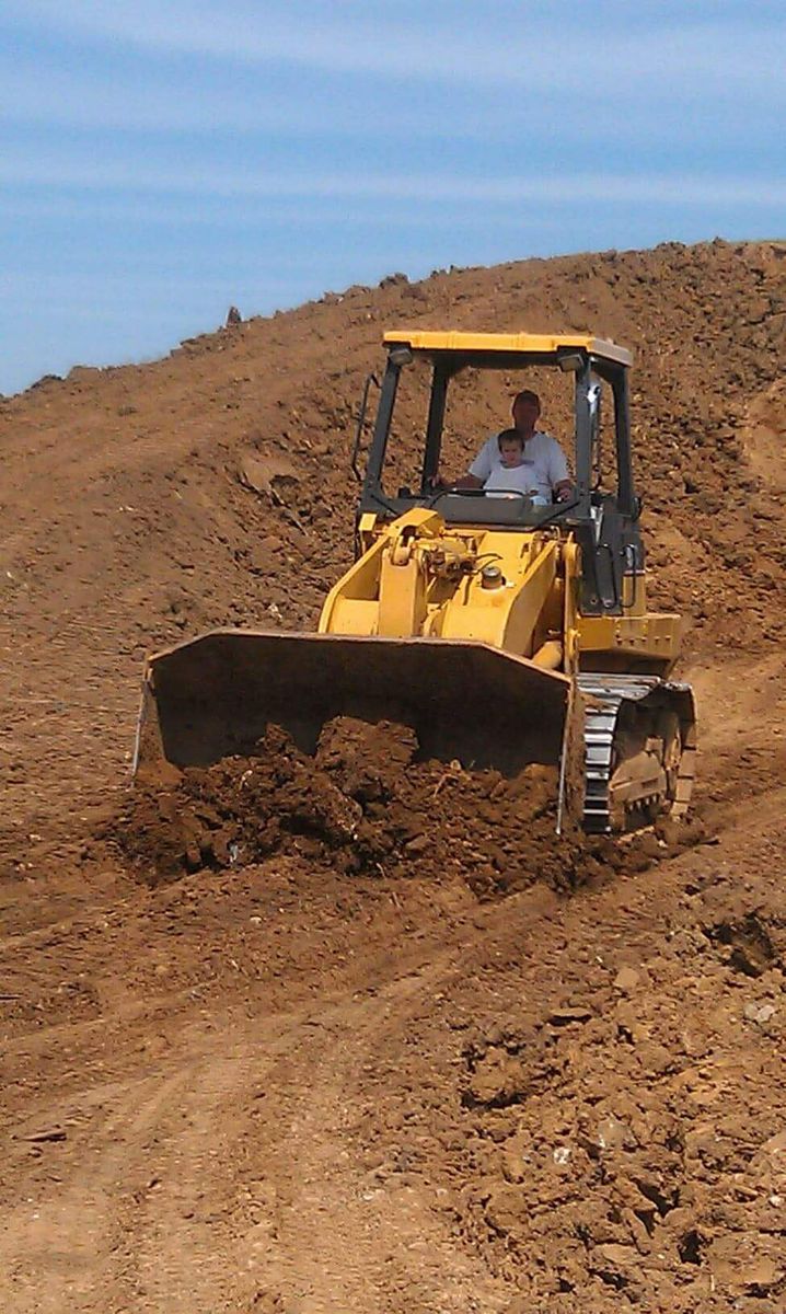 Land Grading for Bodock Trucking Grading in Lebanon, TN