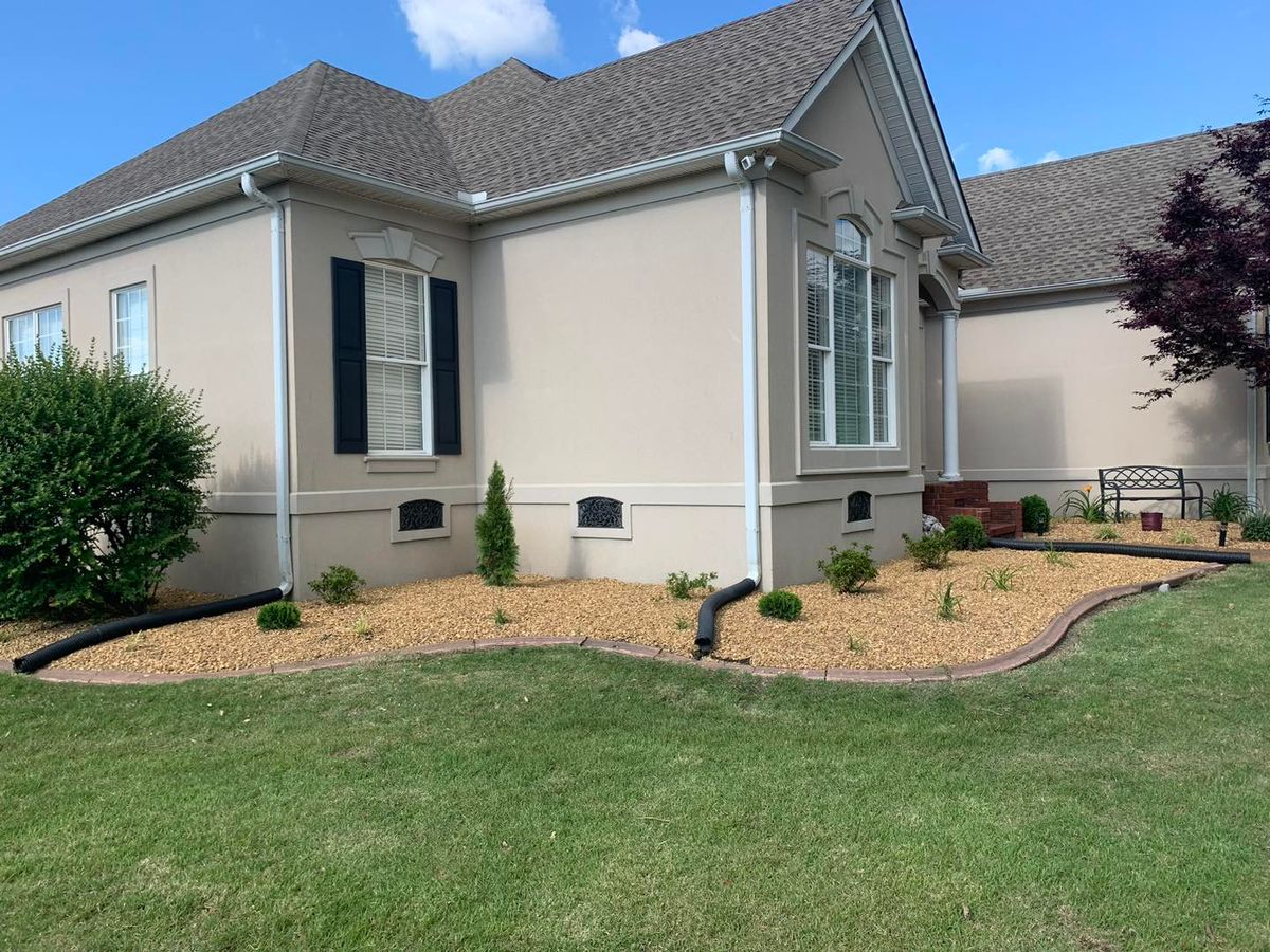 Mulch Installation for Greenscape Solutions in Milan, TN