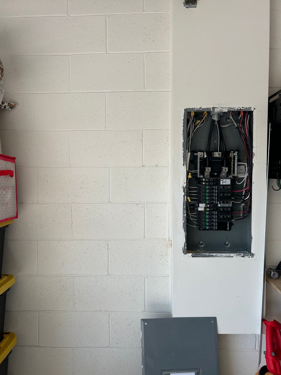 Electrical Panel Upgrades for Manny’s 407 Electric Inc in St. Cloud, FL