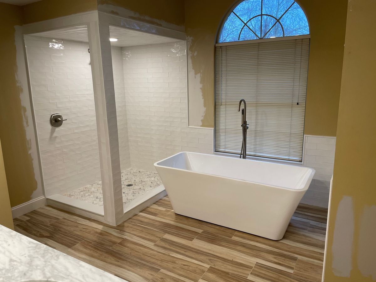 Flooring for Strictly Custom Tile Inc. in Middleburg, FL