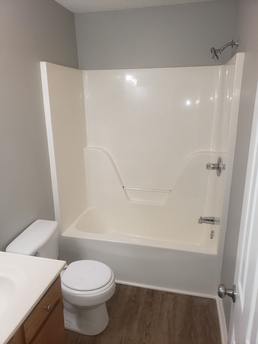 Bathroom Renovation for Deck It OUT Handyman & Remodeling in Clinton, TN