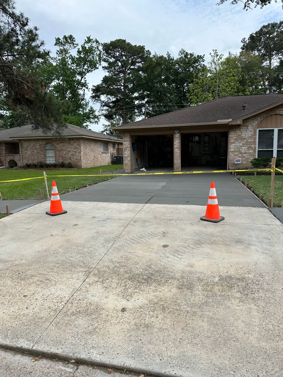 Driveways for BigTex Concrete Construction in Houston, TX