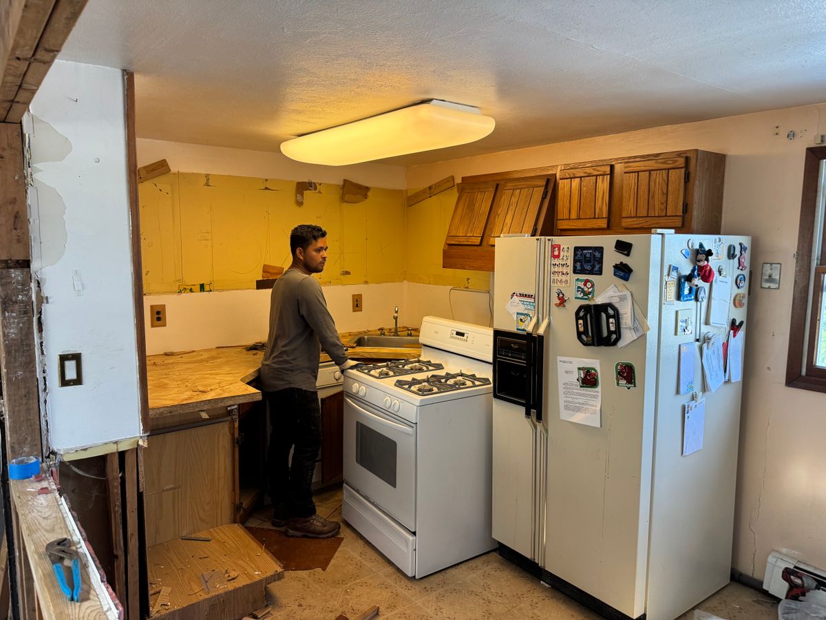 Carpentry for Make It Right Contracting in East Hampton, NY