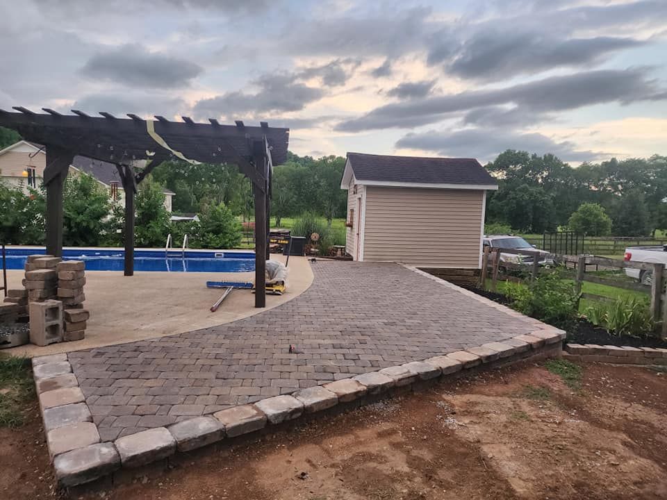 Patio Design & Construction for Dustins Lawncare and Landscaping in Lawrenceburg, TN