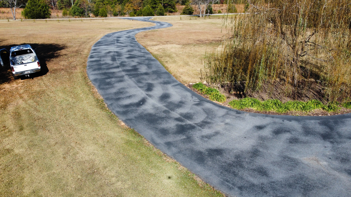 Driveway Repair for Johnson's Sealcoating & Painting in Inman, SC
