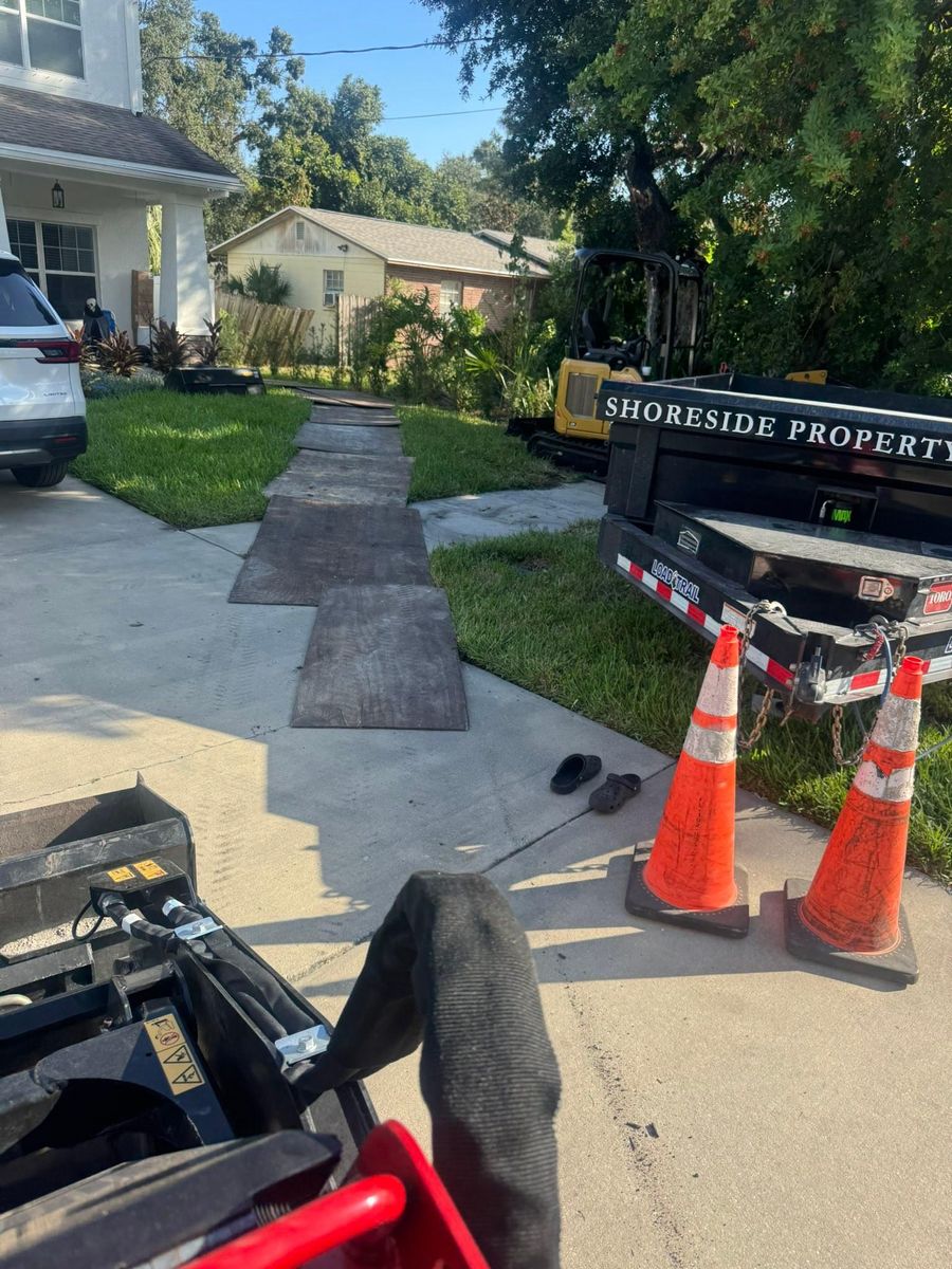 Land Grading for Shoreside Property Services in Apollo Beach, FL
