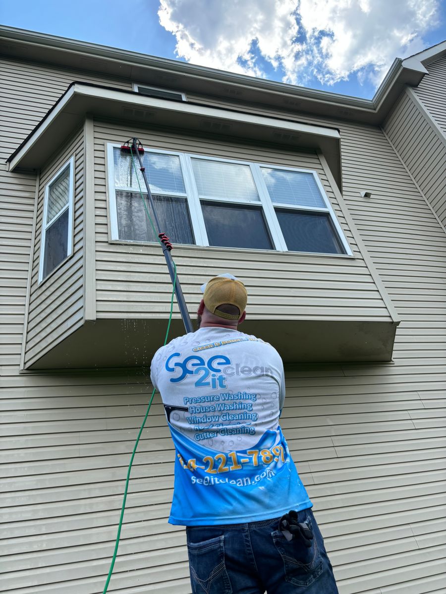 House Washing for See2it Clean in St Louis, MO