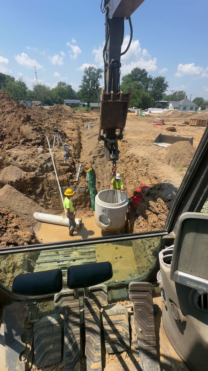 Site Utilities for Travis Excavating LLC in Olney,, IL