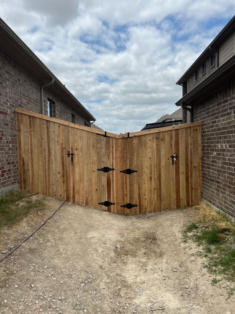 Fencing for Koblis Construction Services in Dallas, TX