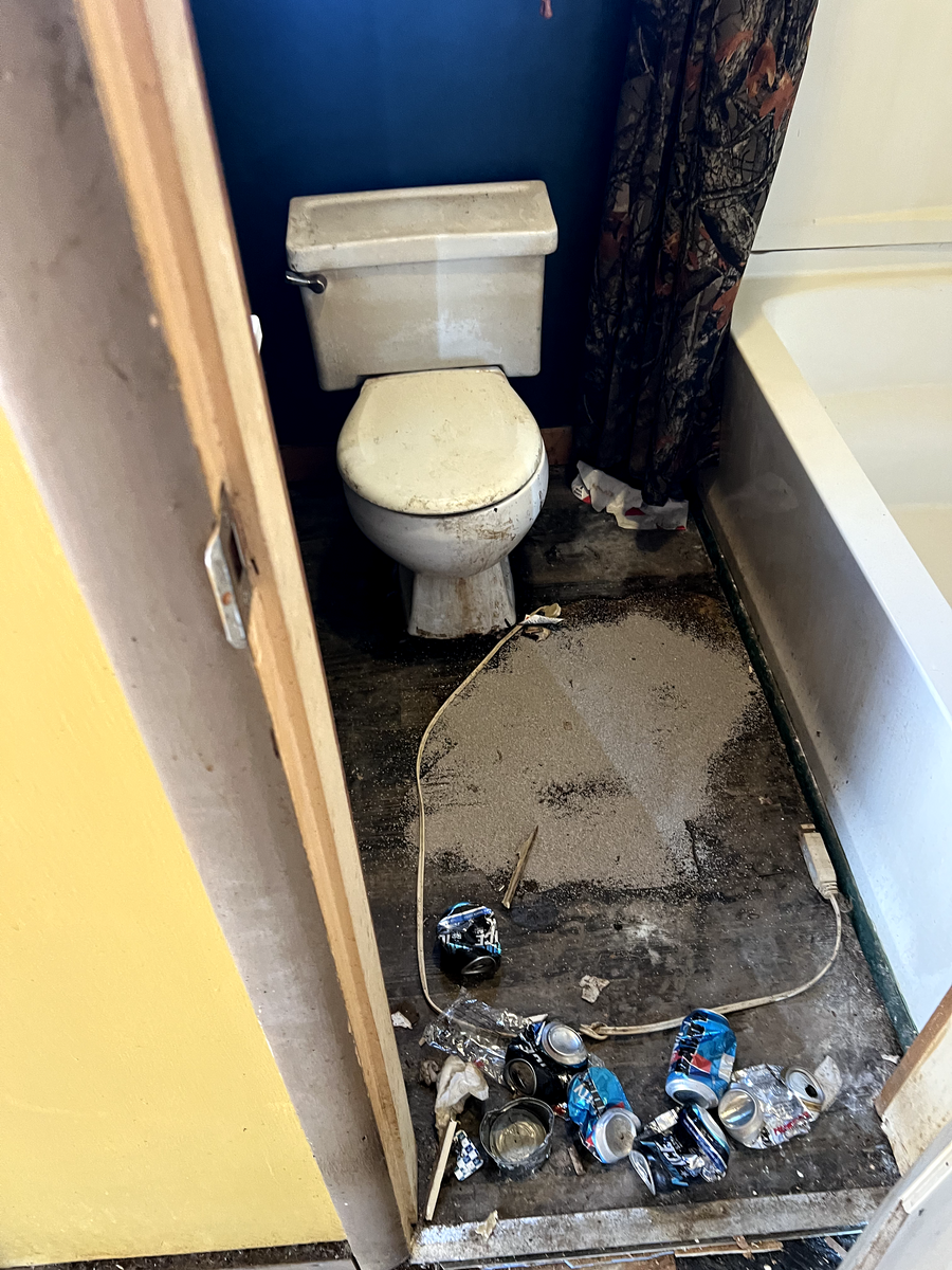 Cleaning Services for Team 406 Disaster Relief in Butte, MT