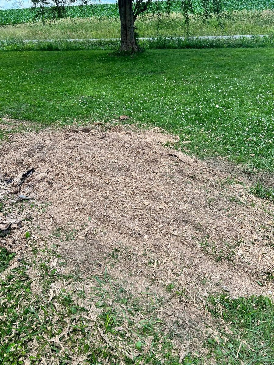 Mulch Installation for Kadin’s Tree Service in North Vernon, IN