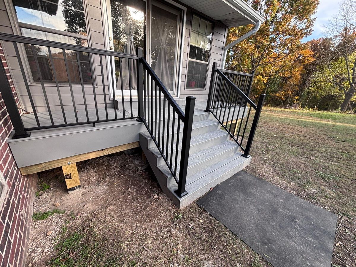 Handrails for Natural State Deck Builders in Pea Ridge, AR