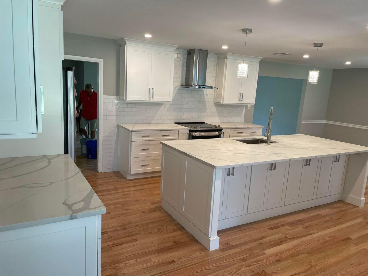 Kitchen Renovation for Rob DiLugi General Contracting in Norwood, PA