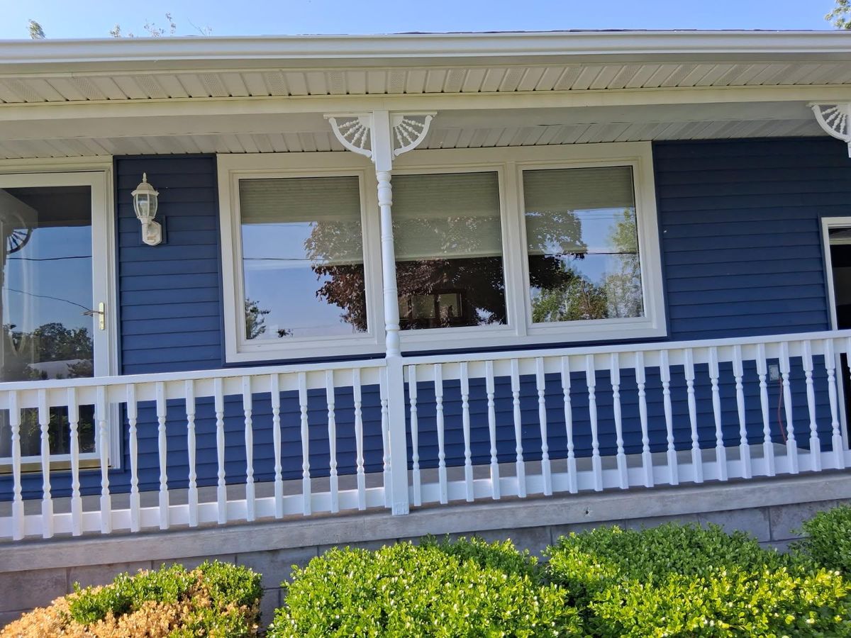 Exterior Painting for Deluxe New World Painting Company  in Cheboygan, MI