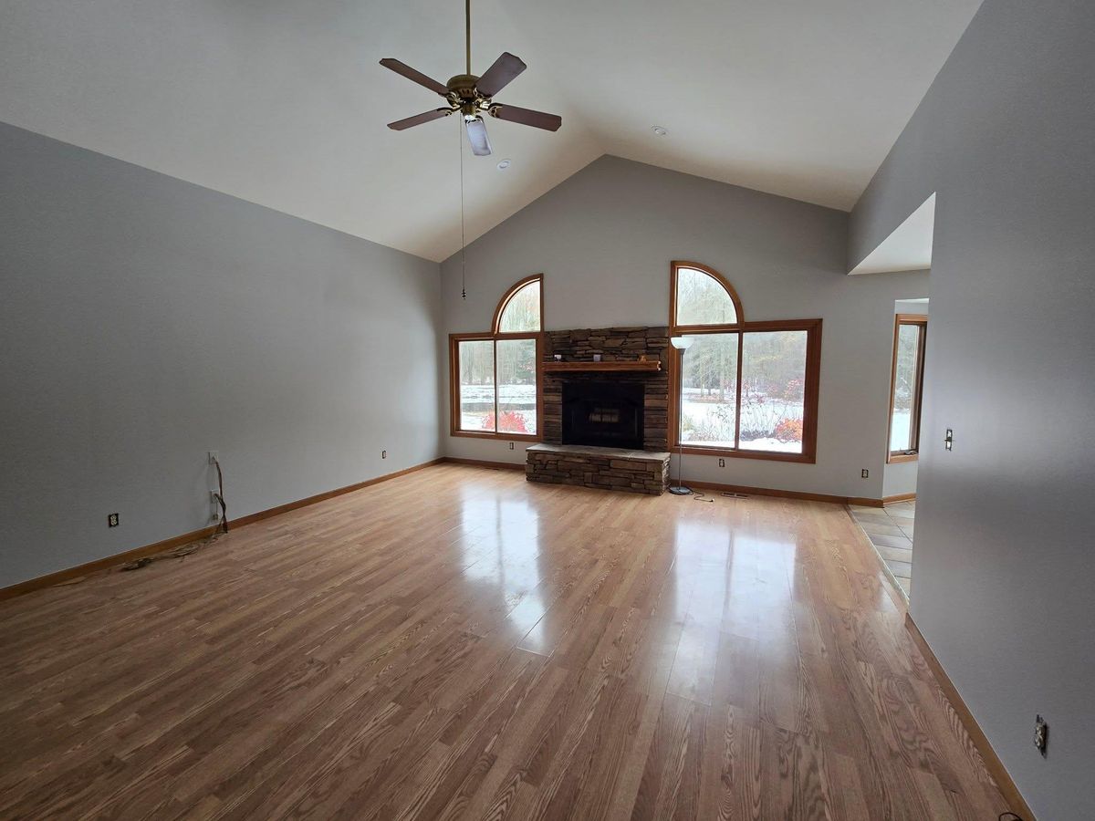 Interior Painting for Rolling Magic Paints in Washington Township, MI