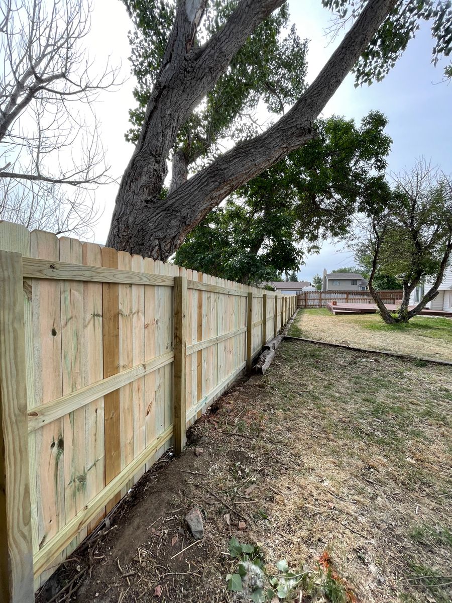 Residential Fence for DS Industries in Gillette, WY