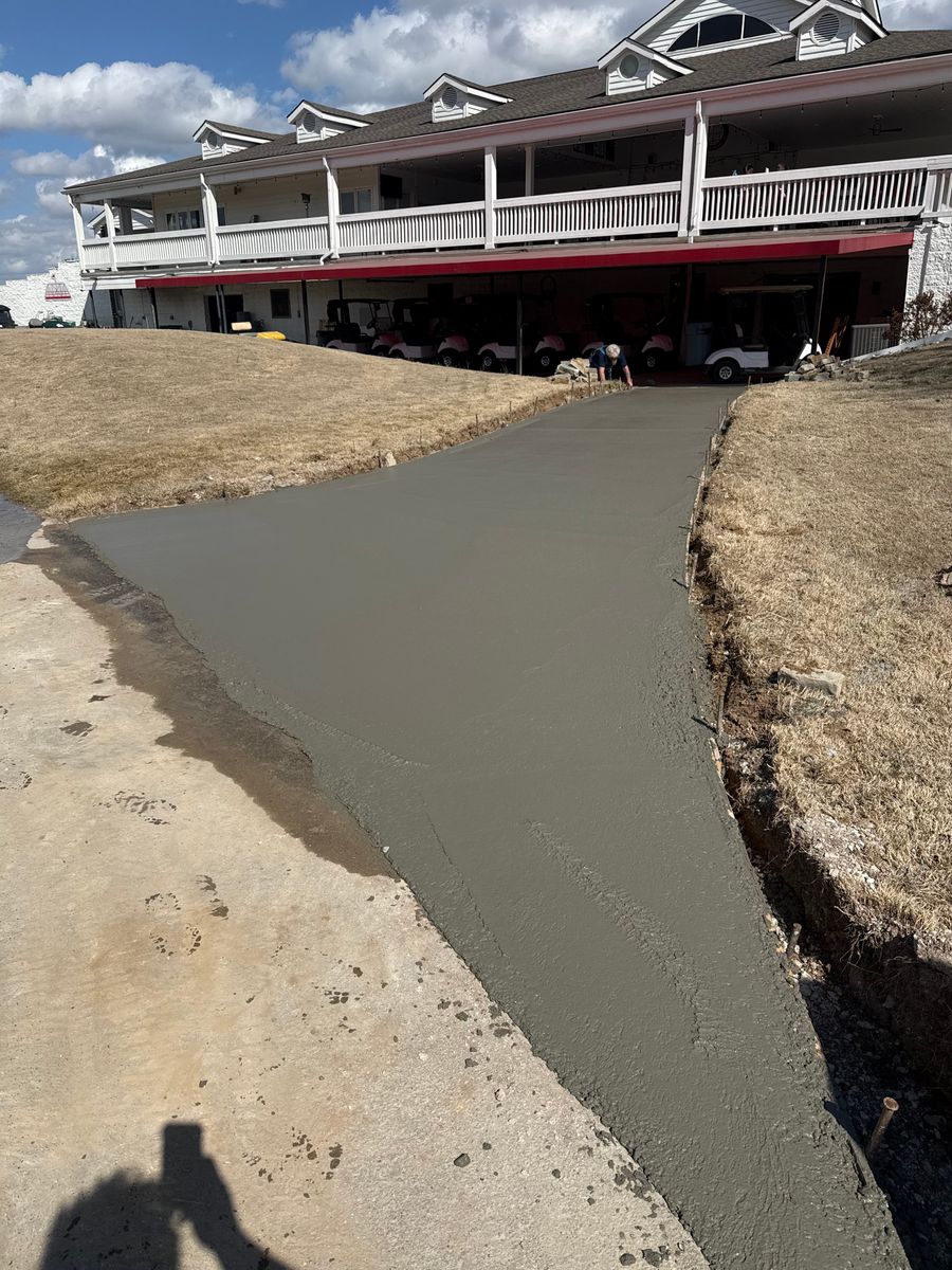 Sidewalk Installation for Mangrum’s Concrete in Franklin, TN