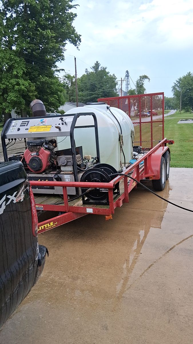 House Wash for Haskett Pro-Wash in Newton, IL