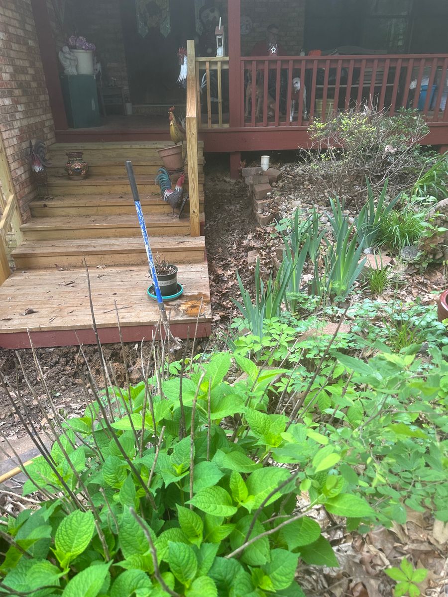 Gardening for Mayfield Landscaping in Staunton, IL