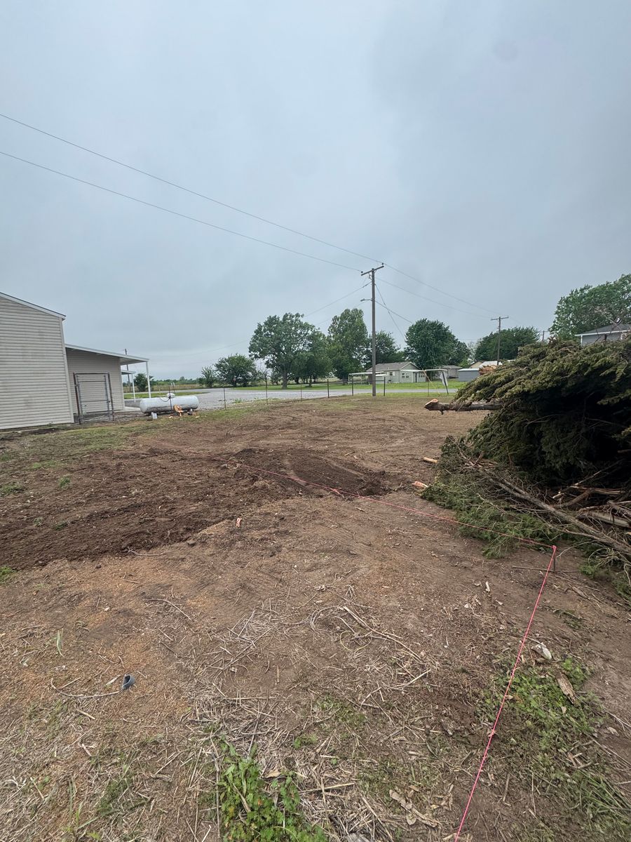 Tree Removal for Vaughan Land Management  in Lawton, OK