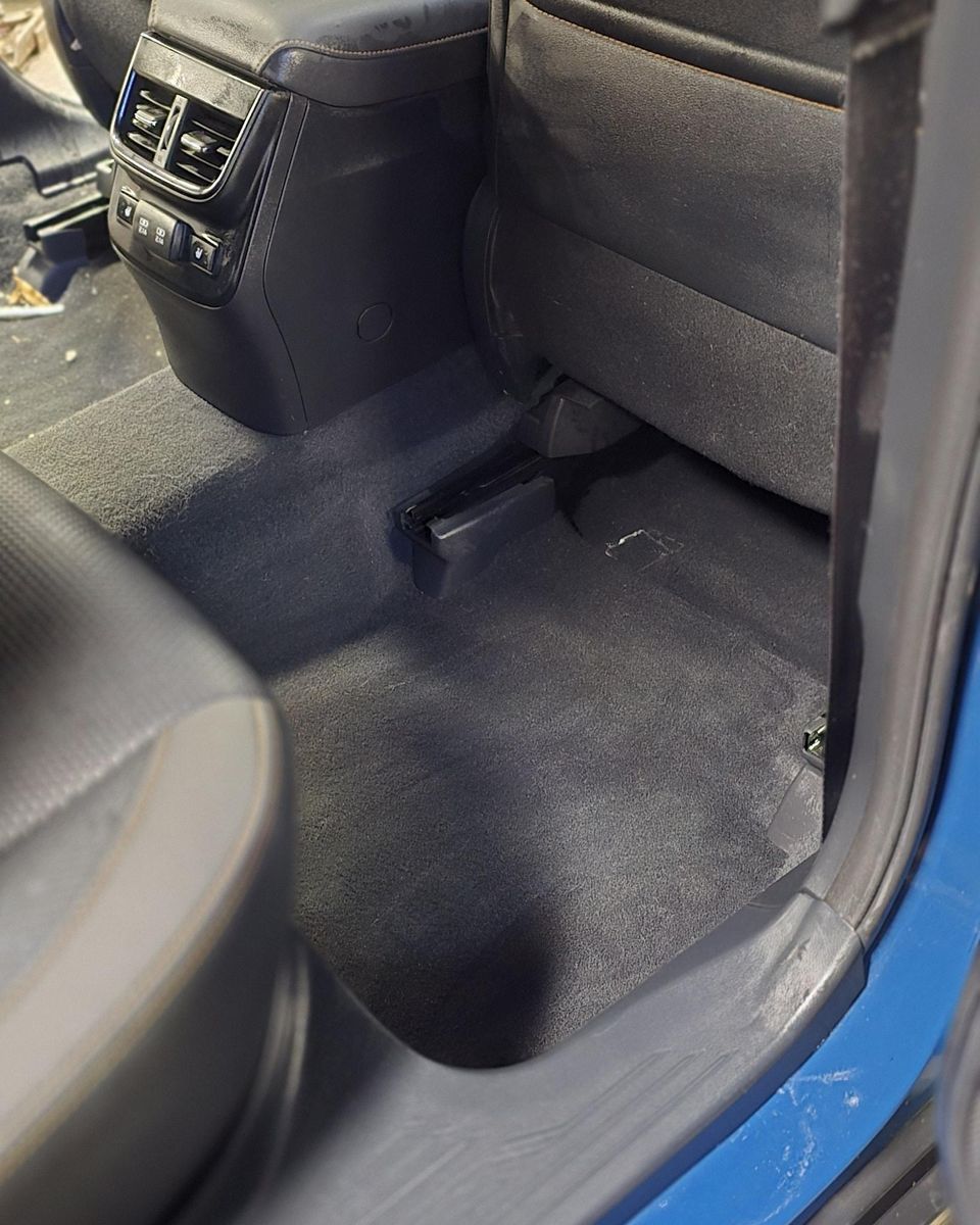 Full Detail Service for Luxury Auto Detail in Peoria, IL