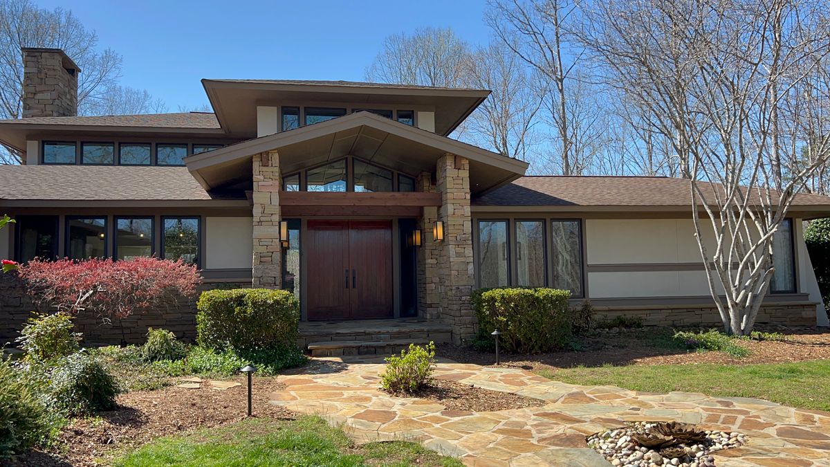 Exterior Painting for JV Painting Services LLC in Hendersonville, NC