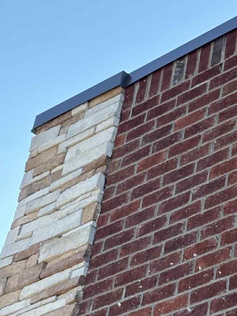 All forms of Siding metal and vynl for KY Gutter Pro & Specialty Roofing Systems in Monticello, KY