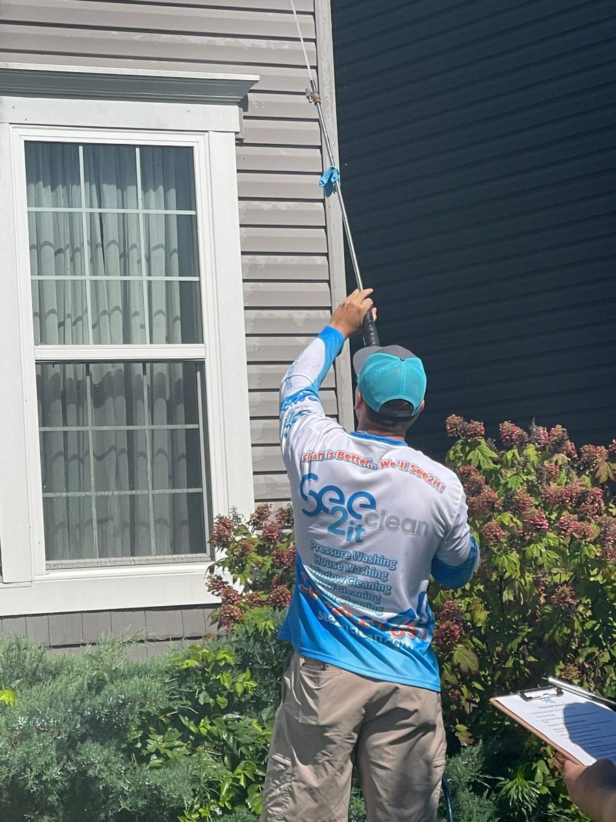 House Washing for See2it Clean in St Louis, MO