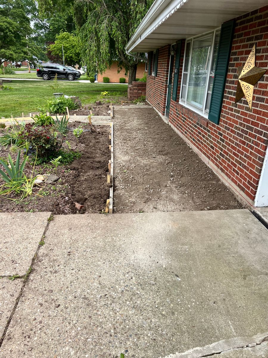 Sidewalk Installation for Davies Concrete and Construction in Columbus, OH