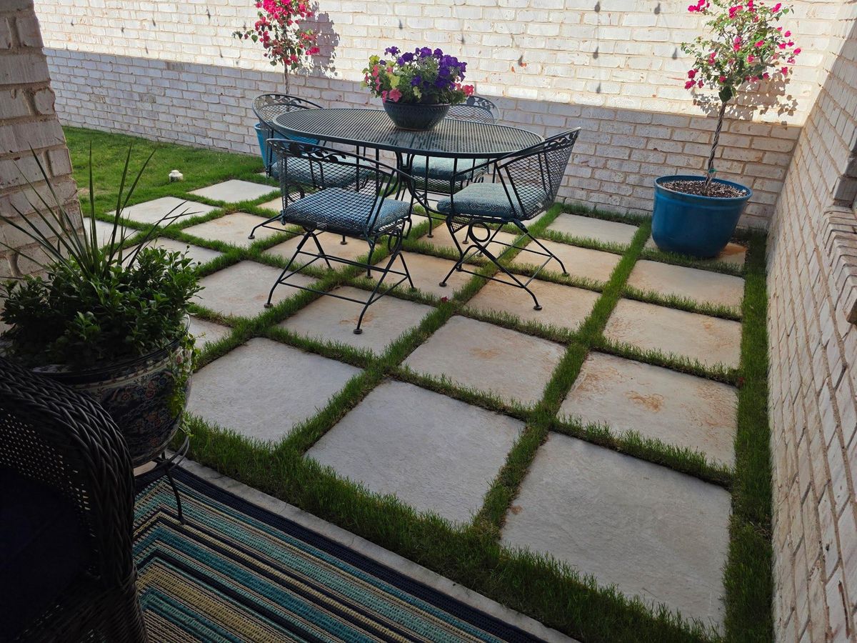 Hedges & Plants for Stone's Tree Services and Landscaping in Midland, TX