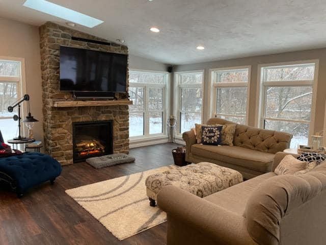 4 season sunroom for Tru Frame Outdoor Structures in Menasha, WI