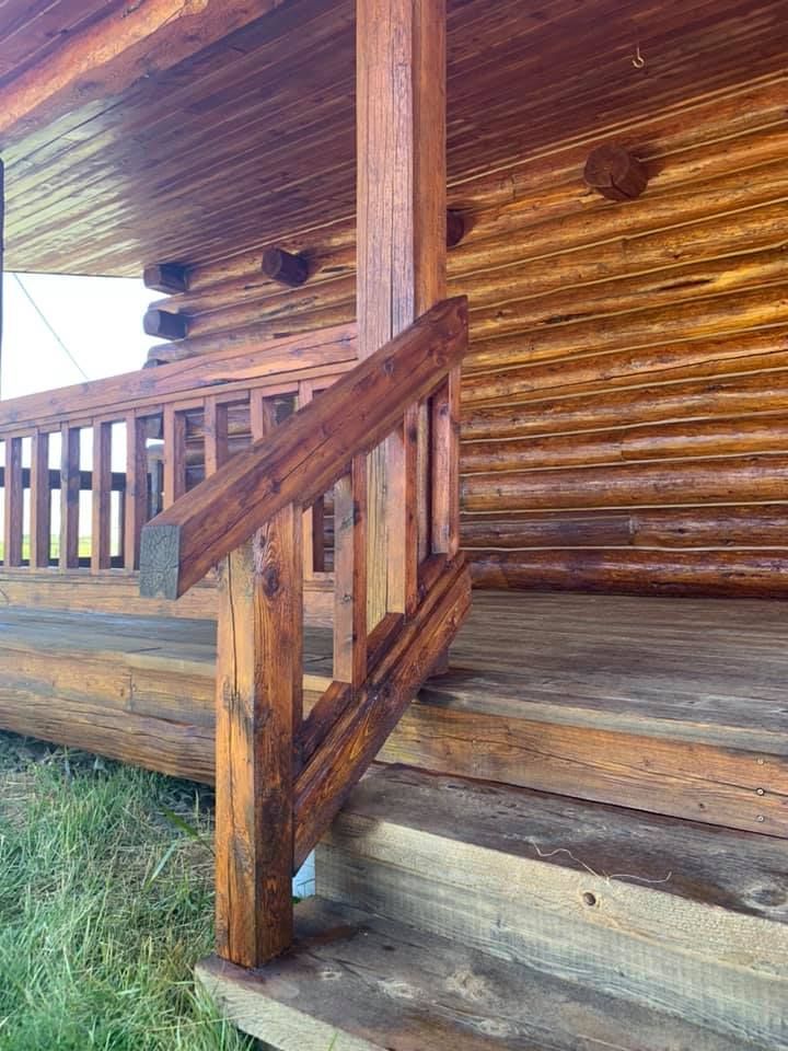 Staining for True Blue Logworks LLC in Corvallis, MT