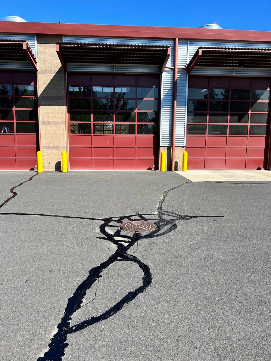 Crack Sealing for Pacific Sealcoating in Bend, OR