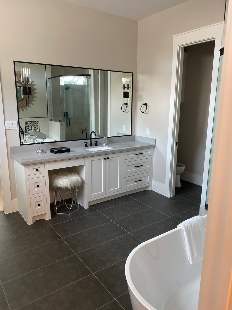 Bathroom Remodeling for Alpha Contracting Services in Katy, TX