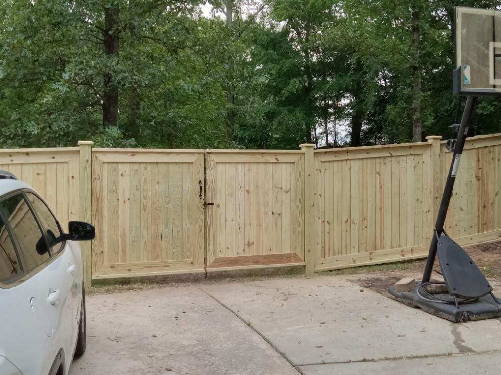Fence Repair for JB Nealy Fence in Elgin, SC