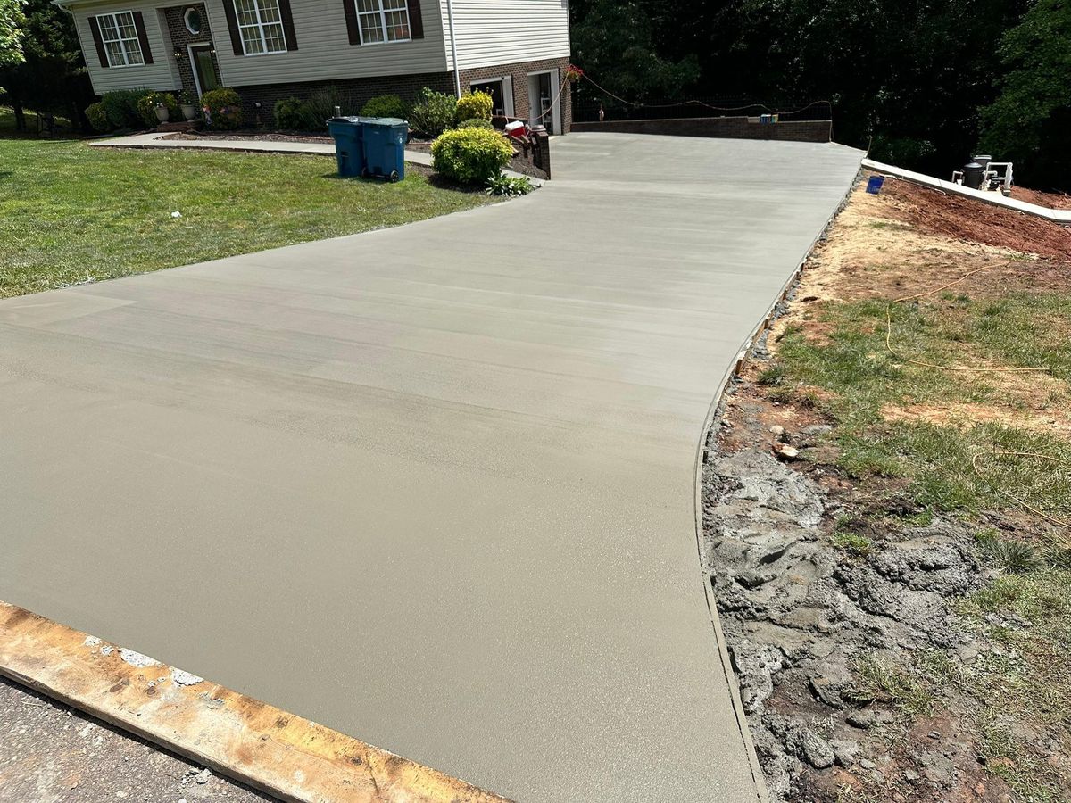 Custom Pool Design for ZRS Pools and Construction in Granite Falls, NC