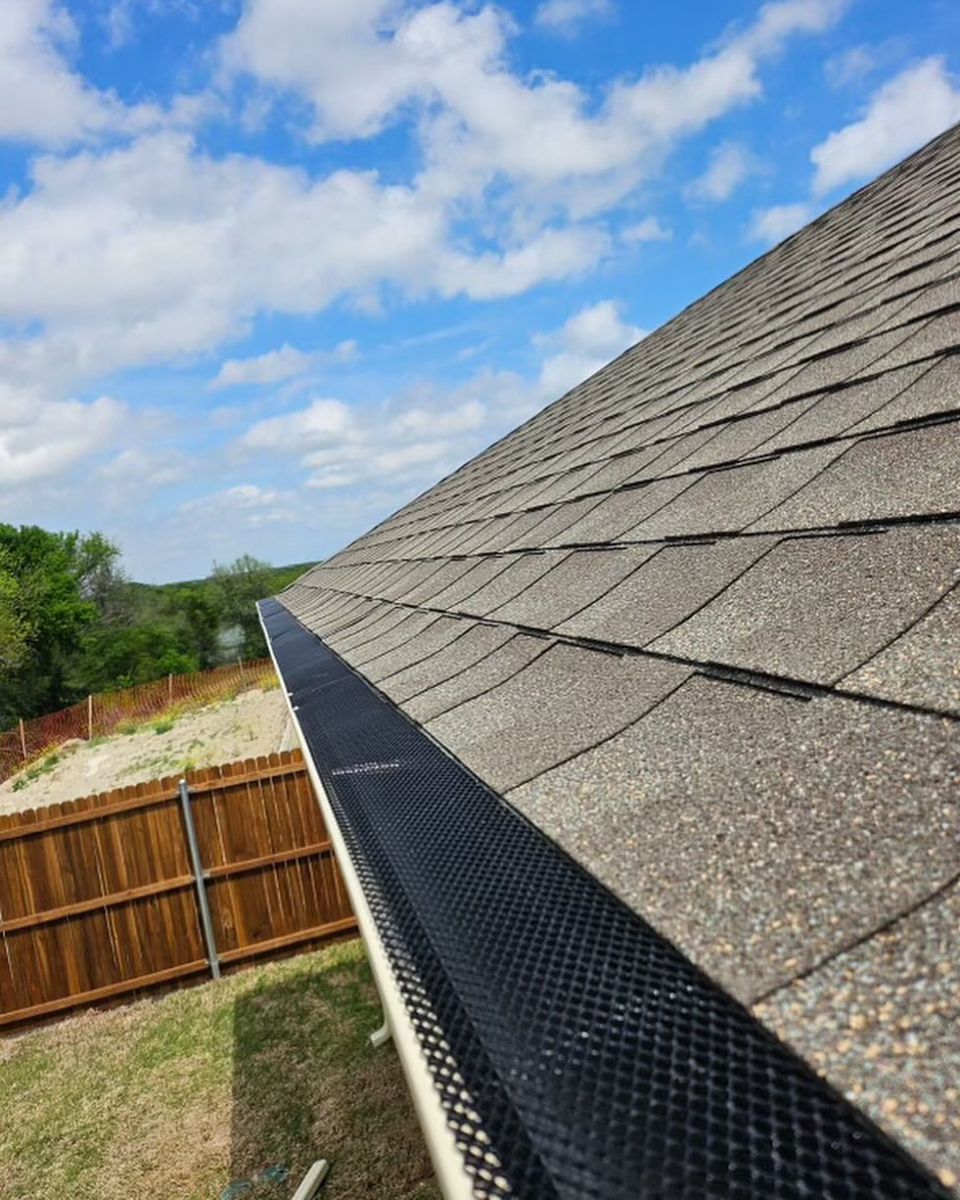 Gutter Services for Performance Roofing TX in McKinney, TX