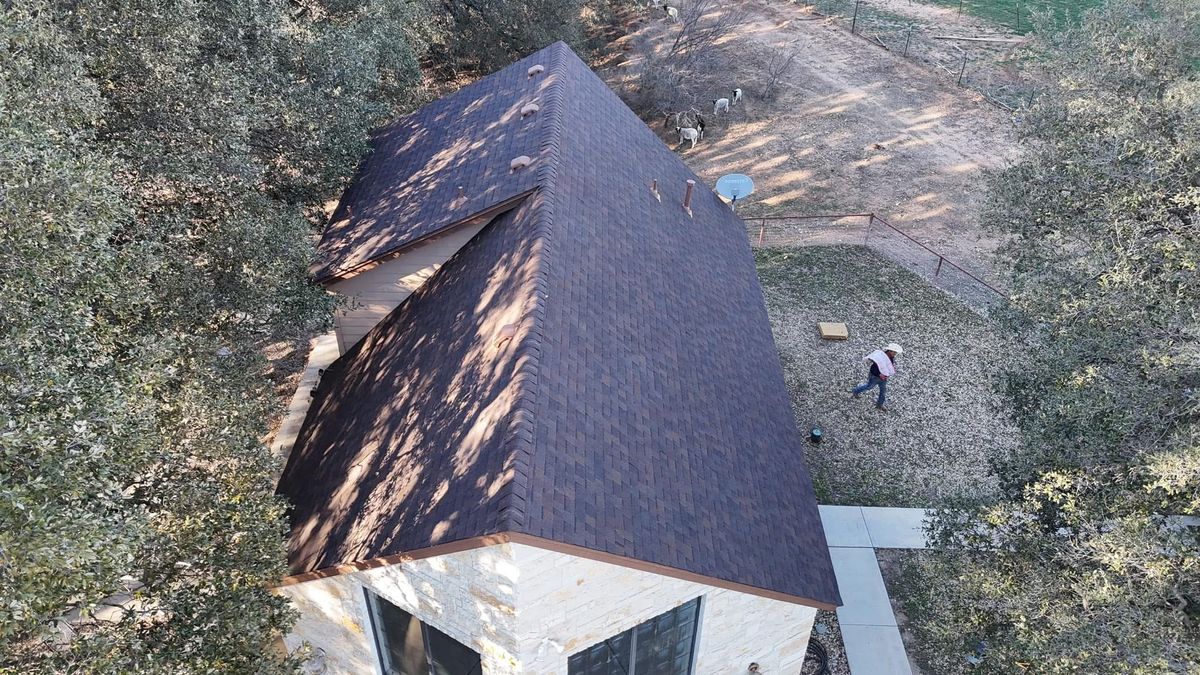 Roof repairs for Barcenas Roofing & Remodeling in San Saba, TX