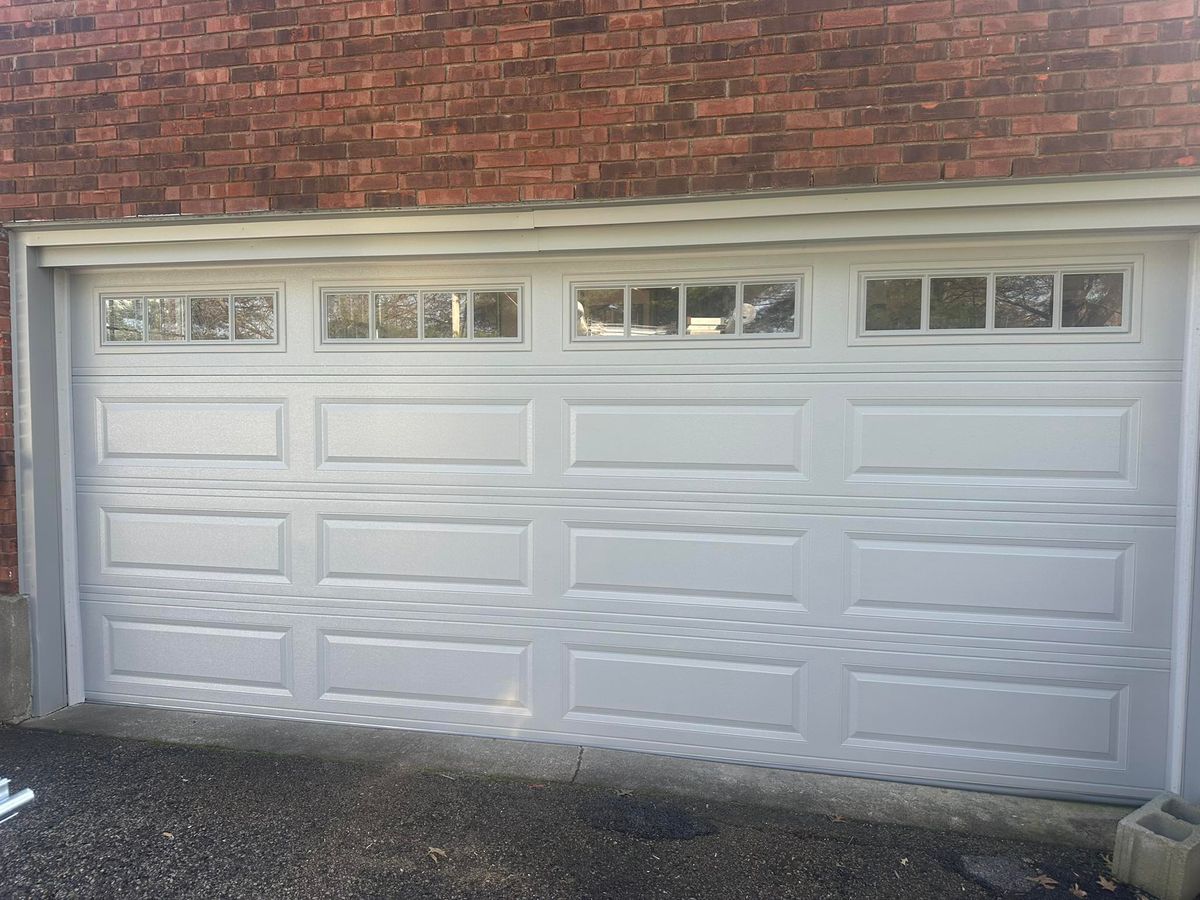 Garage Door Repair for Roby's Door Service in La Grange, KY