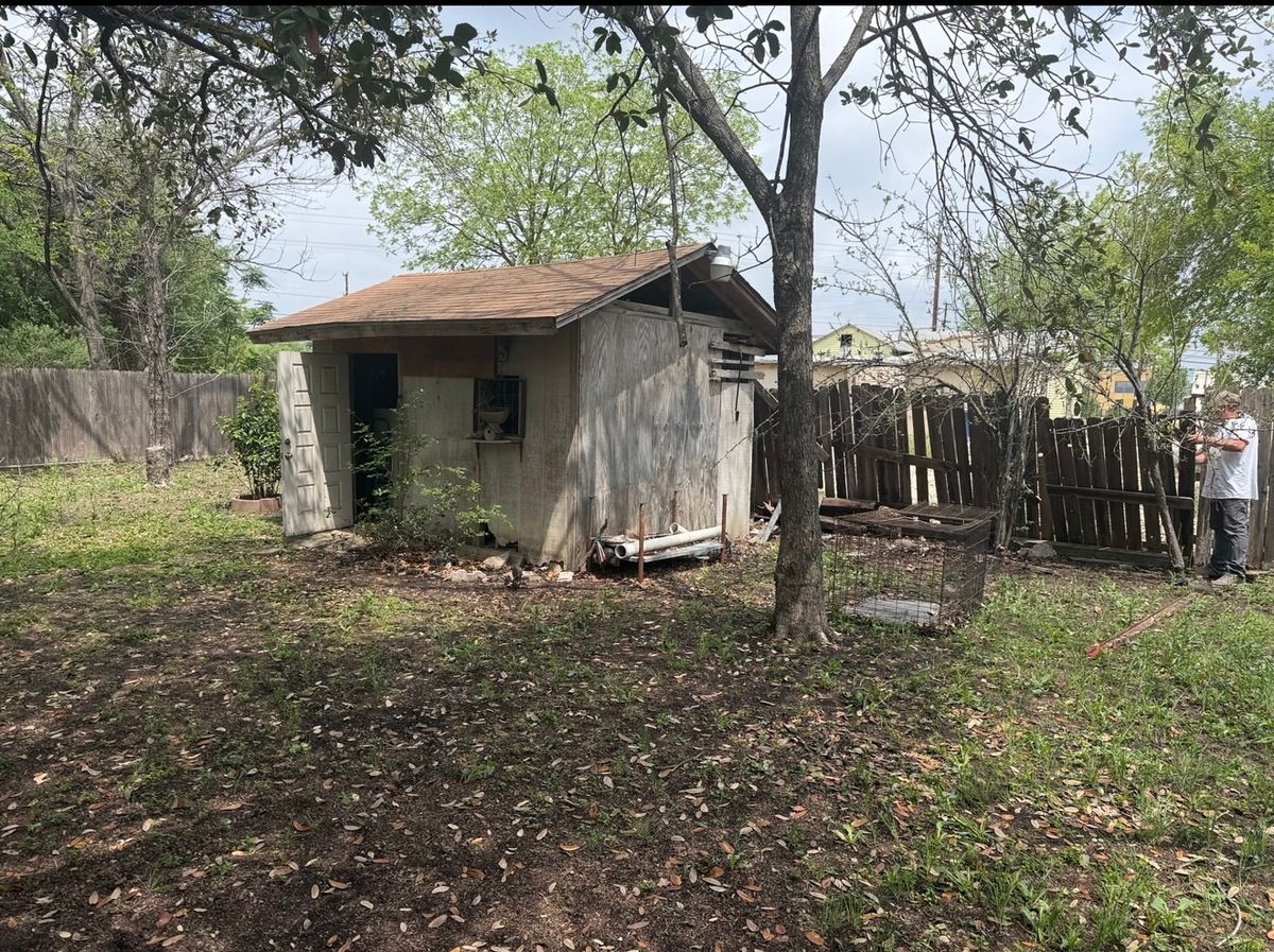 Demo and Dump Trailer Services for HDR Construction in New Braunfels, TX