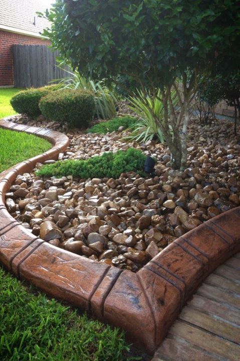 Landscaping for Texas Curb N Borders in Houston, TX