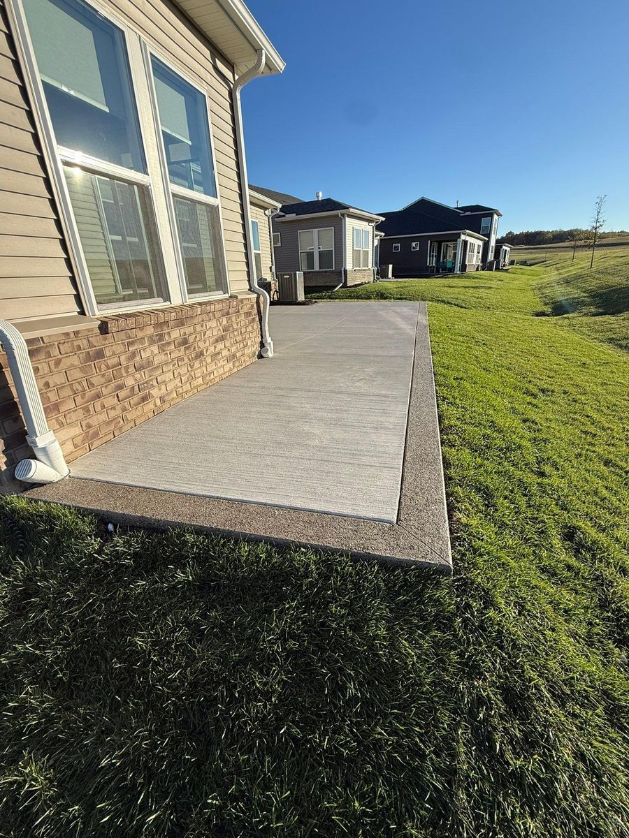 Concrete Driveways for Ibarra Concrete Services LLC in Detroit, MI