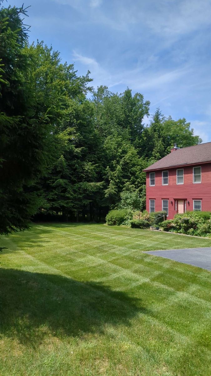 Lawn Maintenance for Thomas Clifford Property Services LLC in Enfield, NH