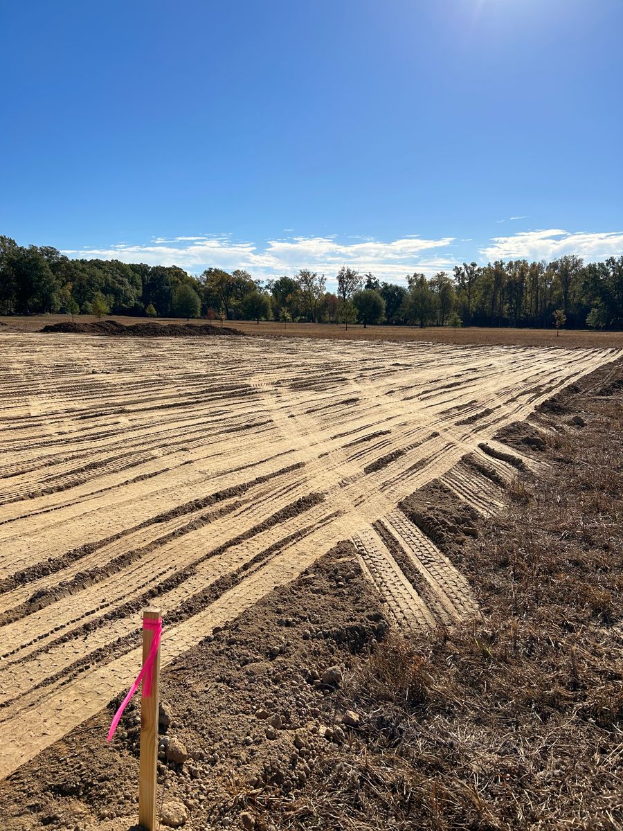 House pads & Driveway Installations for Lambert Equipment Services in Hessmer, LA