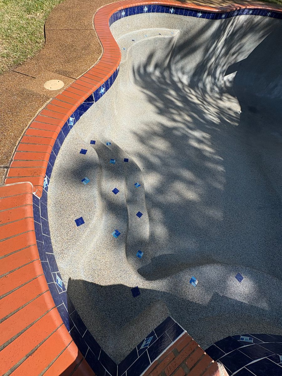 Pool Remodeling for Hernandez Pool Plaster in Grapevine, TX