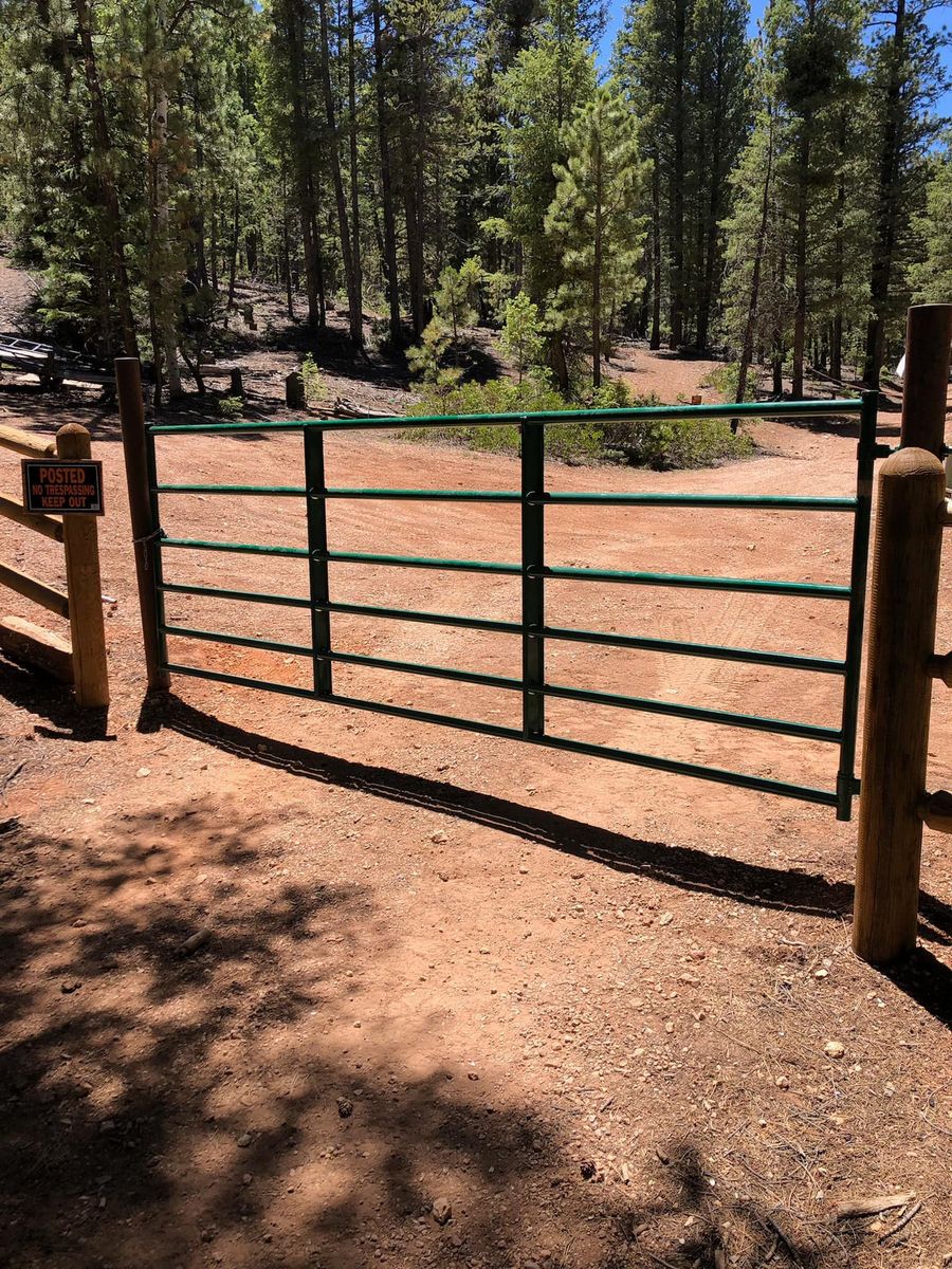 Gate Installation and Repair for Burton Fencing in Parowan, UT