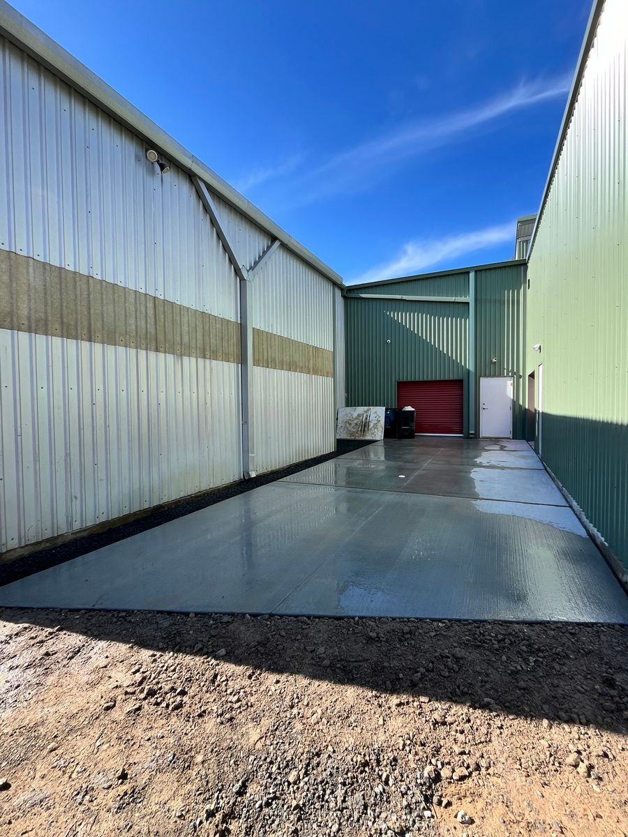 Flatwork for BigTex Concrete Construction in Houston, TX