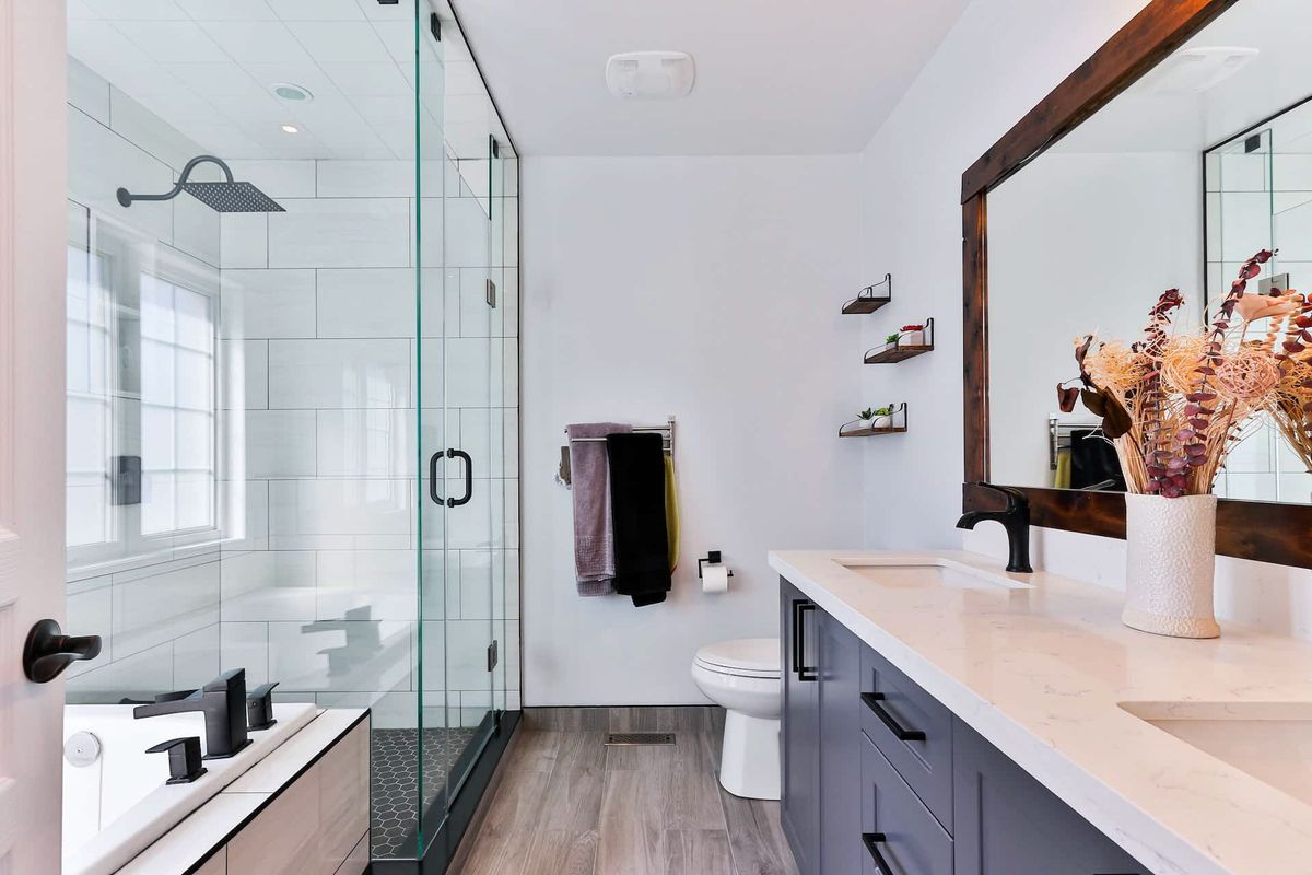 Bathroom Renovation for Minka Painting in Cleveland, OH